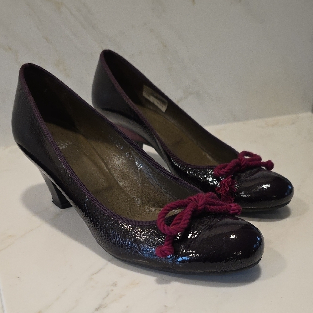 Ursala Mascaro Mencaro Women's Eggplant and Purple Verni Ballet Flat Heels EU40